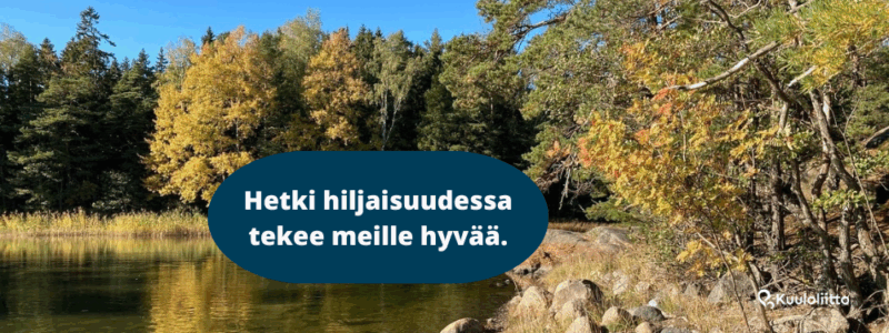 Syksyinen merenranta Porkkalassa. Hetki hiljaisuudessa tekee meille hyvää.