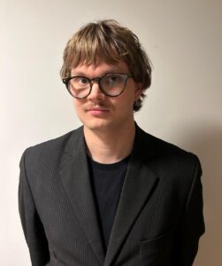 Kasvokuva hallitusehdokas Juho Jauhiaisesta.